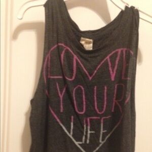 Love your life size small 7/8 tank crop top